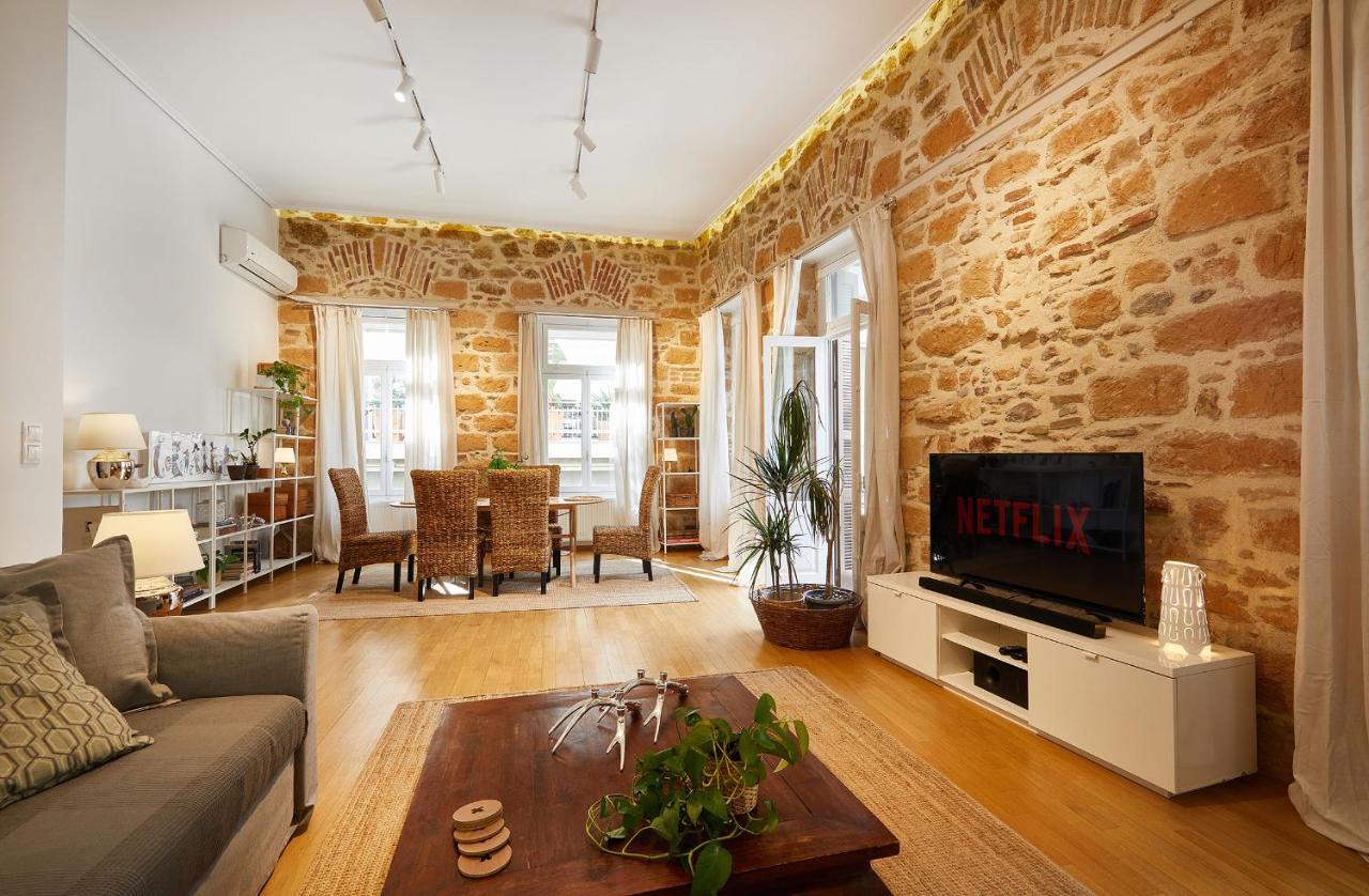 Chloe Boutique Apartments Plaka Athena Bagian luar foto