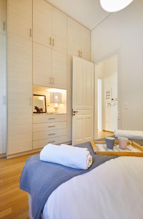 Chloe Boutique Apartments Plaka Athena Bagian luar foto