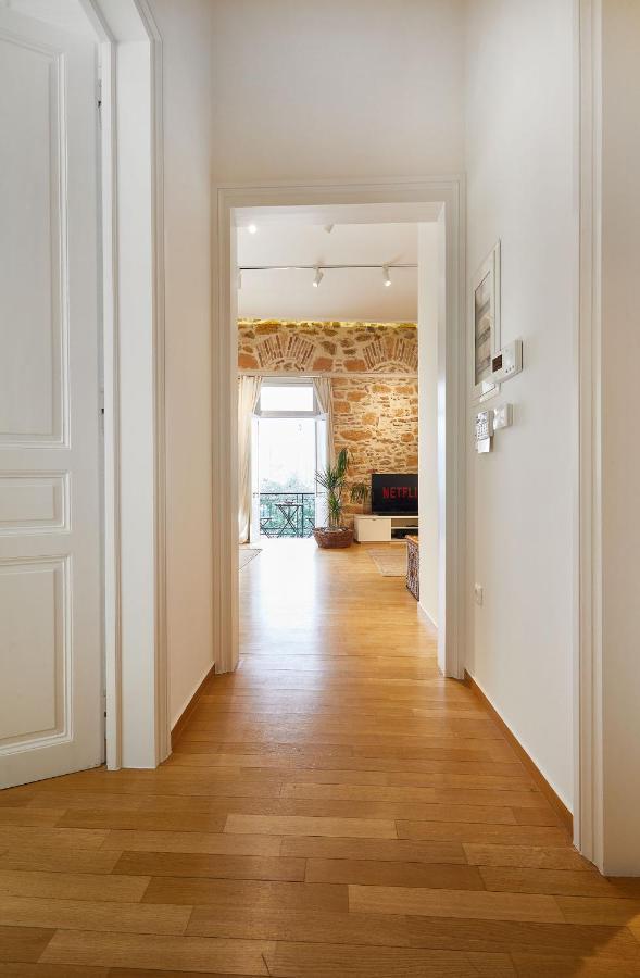 Chloe Boutique Apartments Plaka Athena Bagian luar foto