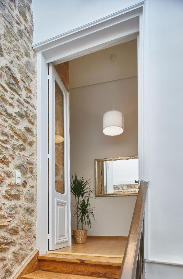 Chloe Boutique Apartments Plaka Athena Bagian luar foto